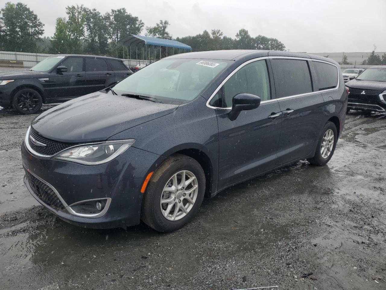 CHRYSLER PACIFICA TOURING