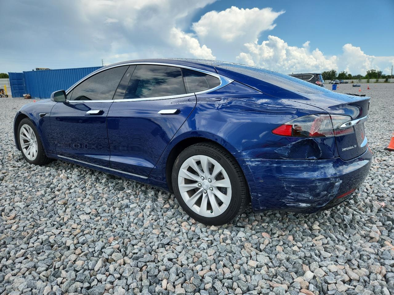 TESLA MODEL S