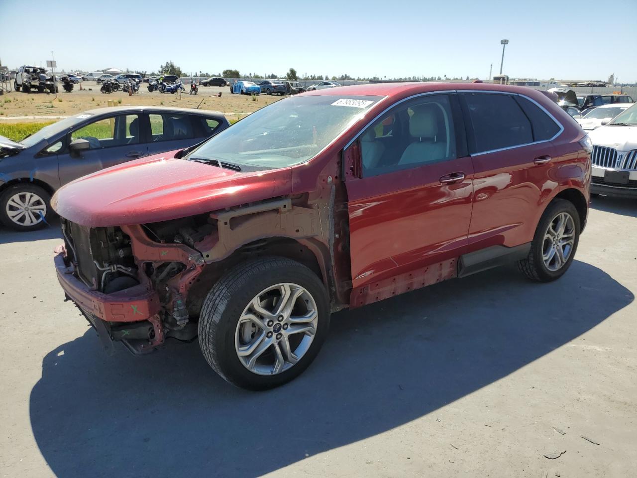  Salvage Ford Edge