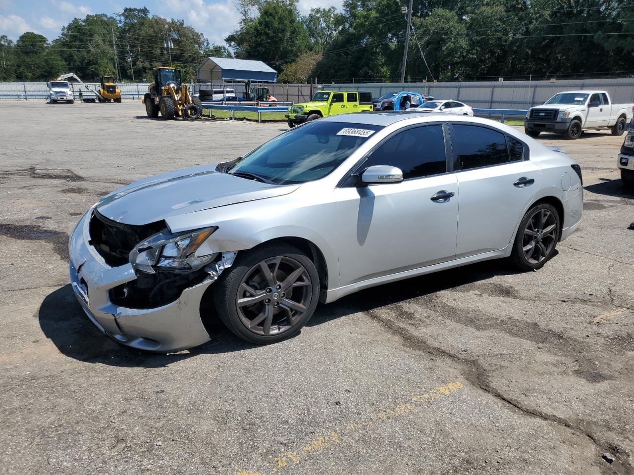 NISSAN MAXIMA S