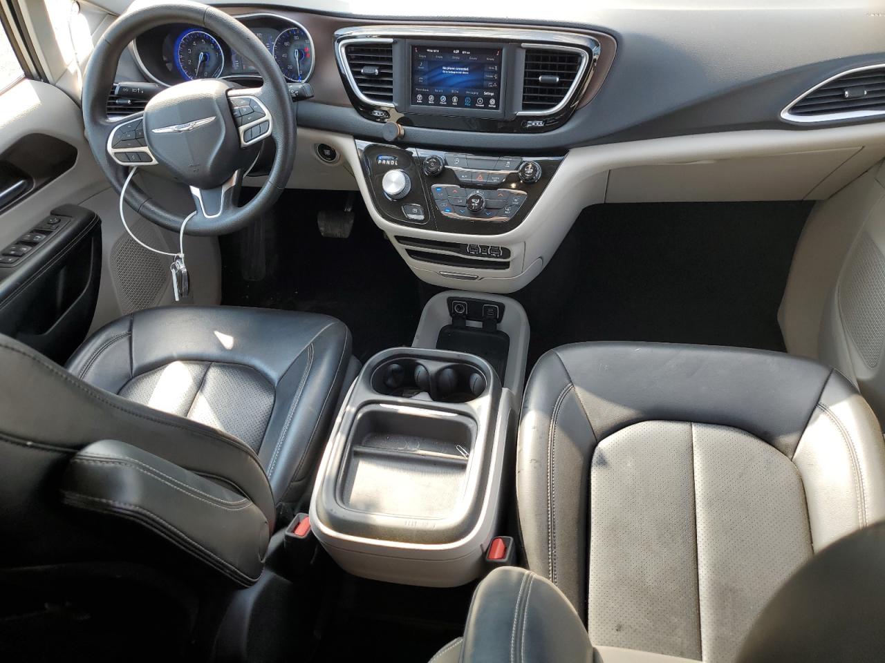 CHRYSLER VOYAGER LXI