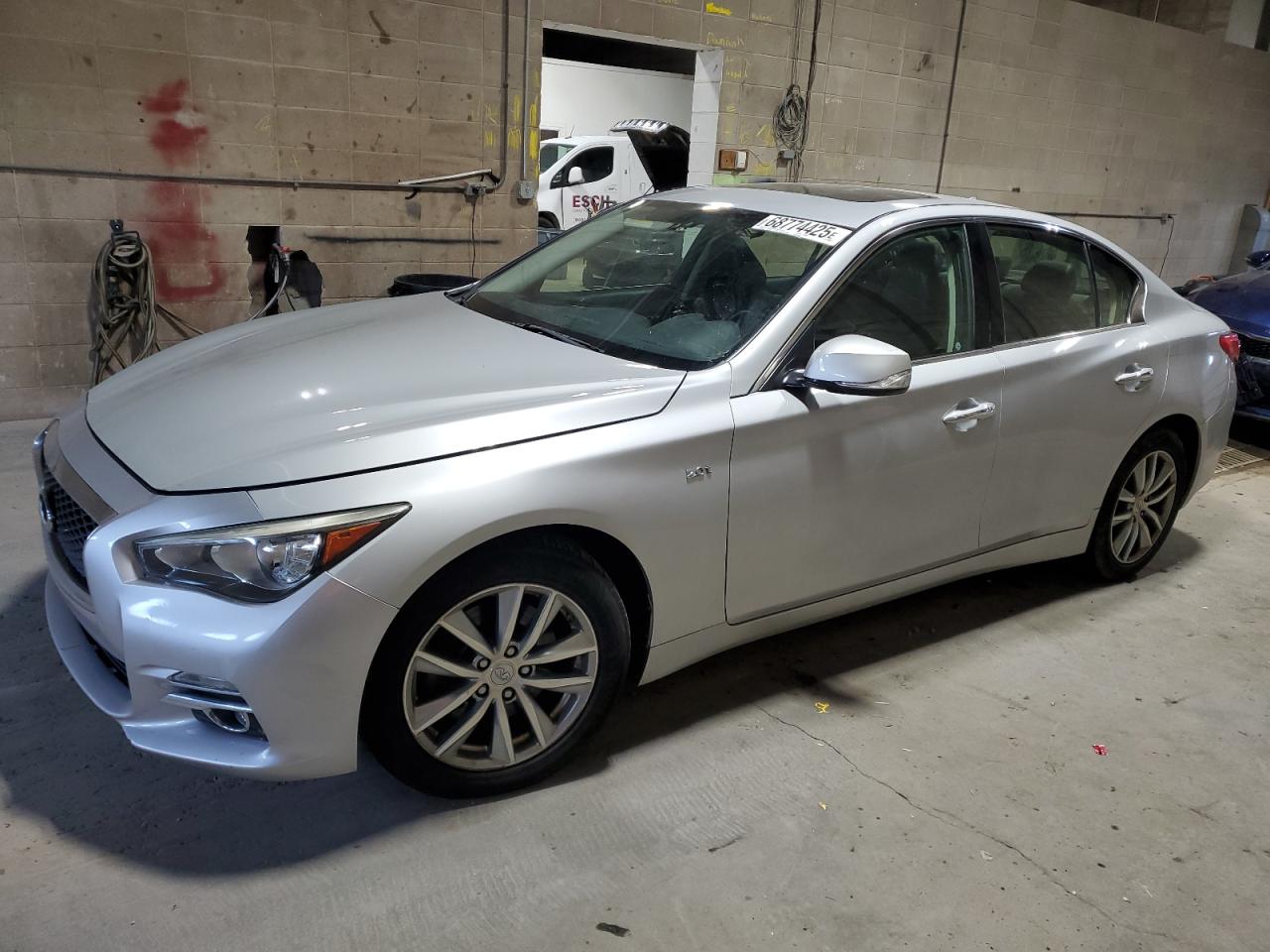 INFINITI Q50 BASE