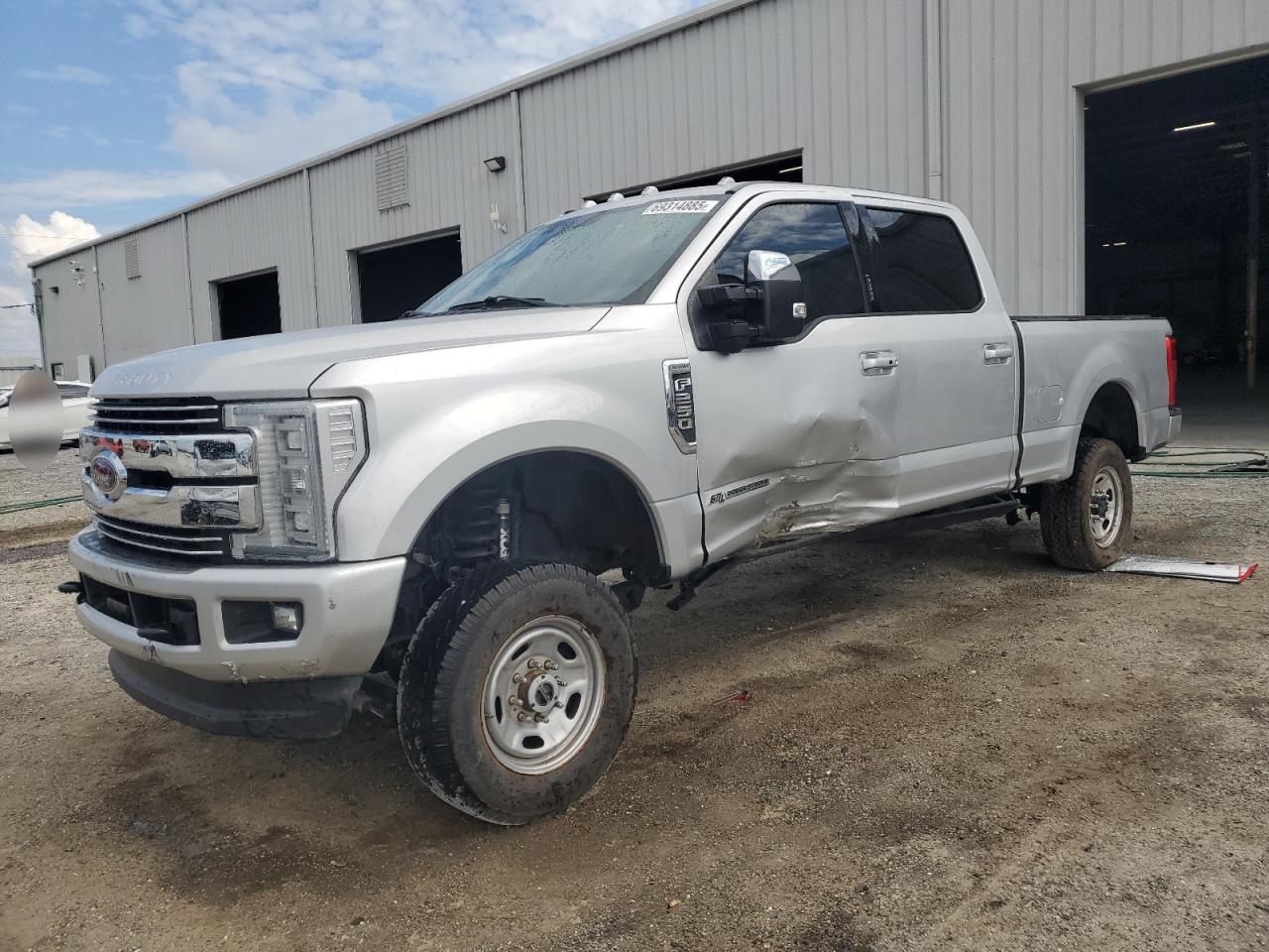 FORD F-250 SUPER DUTY