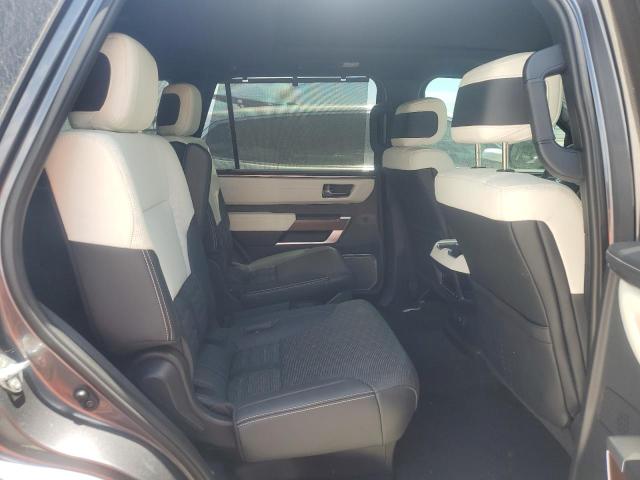 2024 TOYOTA SEQUOIA SR - 7SVAAABA3RX022789