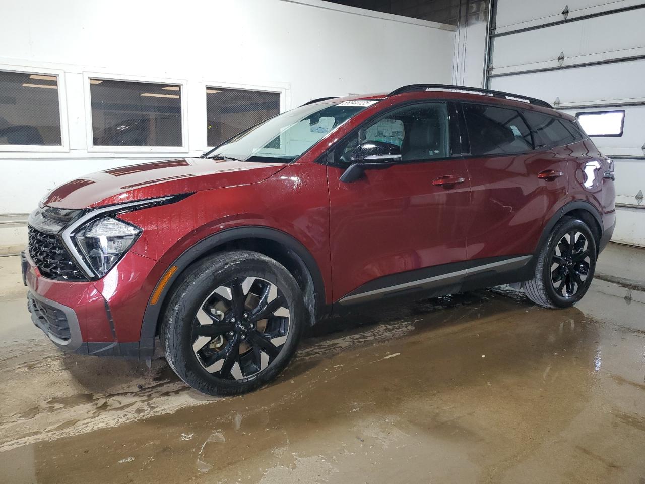 KIA SPORTAGE X LINE