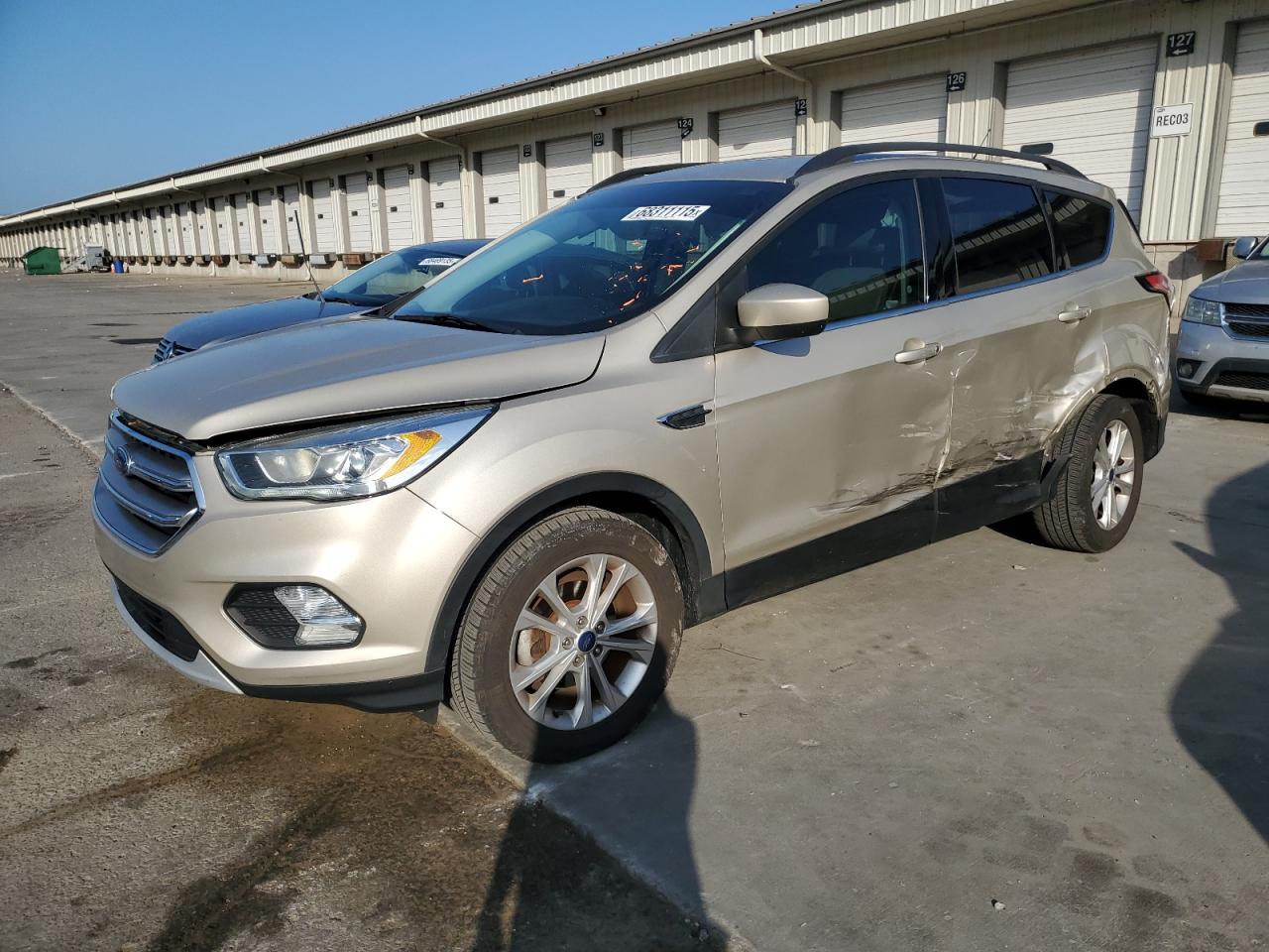 FORD ESCAPE SE
