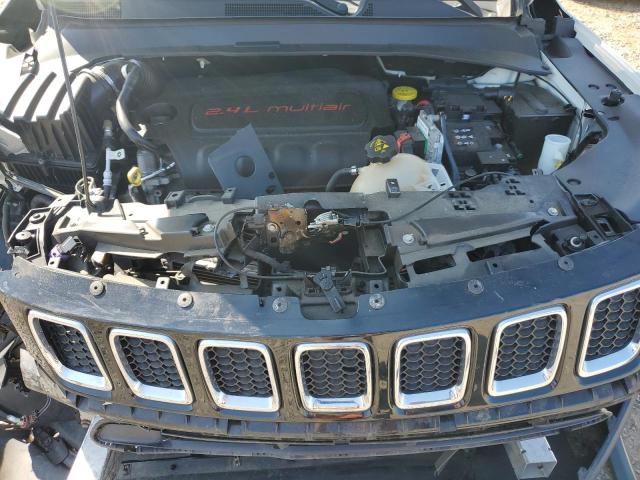 2018 JEEP COMPASS LATITUDE 3C4NJDBB7JT153178
