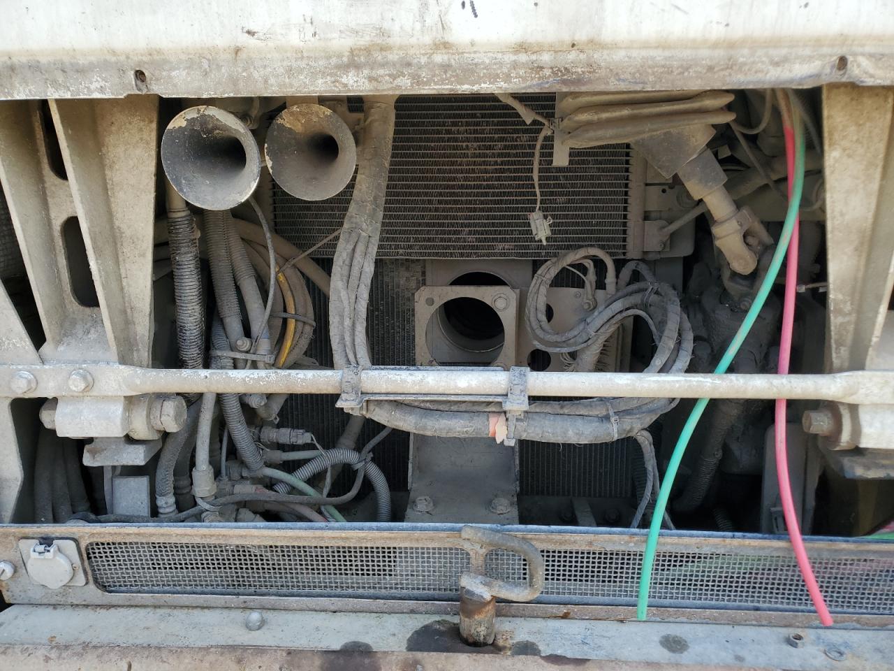 Lot #3268869252 2016 MACK 600 LR600