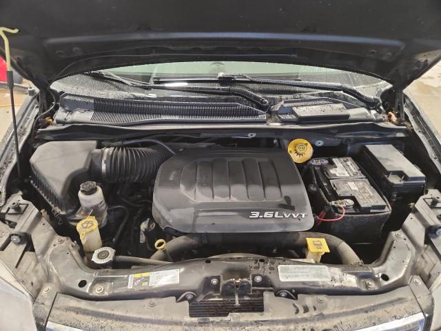 2016 CHRYSLER TOWN & COU 2C4RC1BG5GR126644