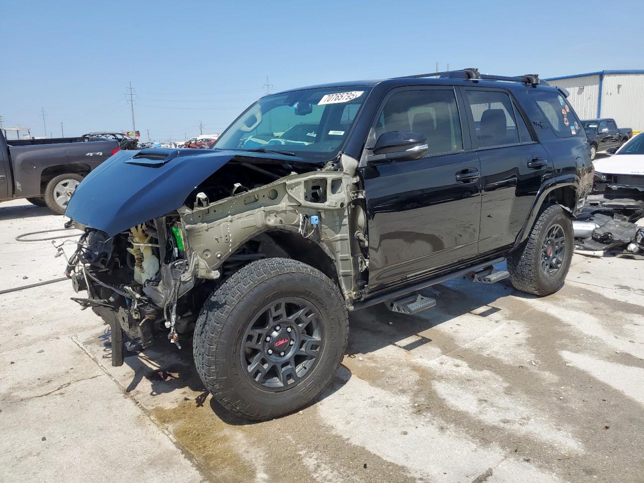TOYOTA 4RUNNER SR5/SR5 PREMIUM