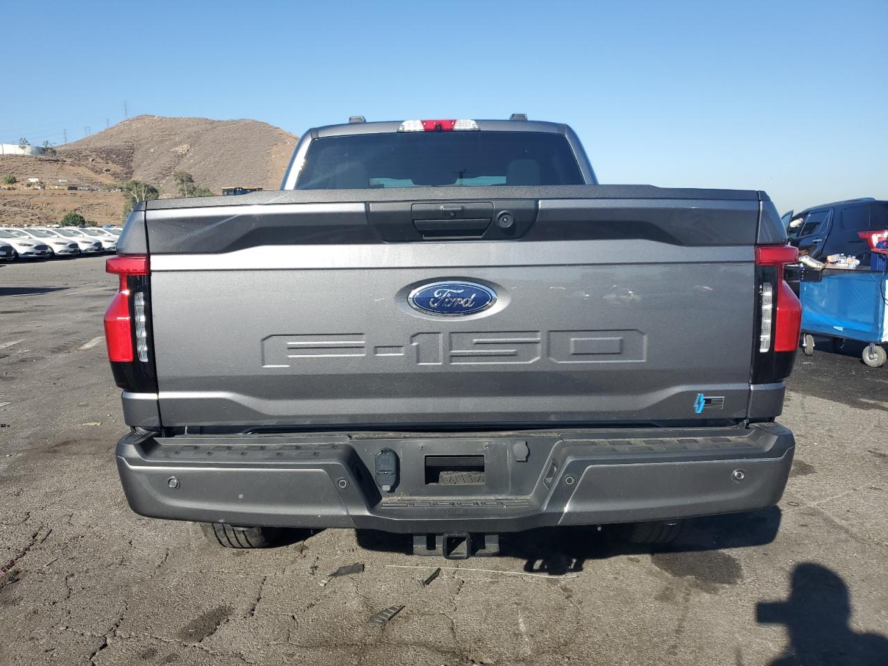 FORD F-150 LIGHTNING PRO