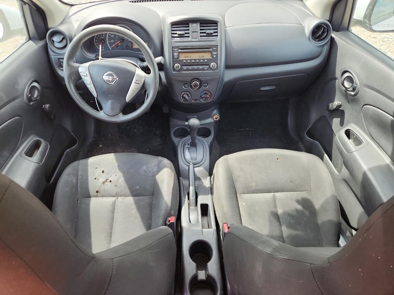 NISSAN VERSA S