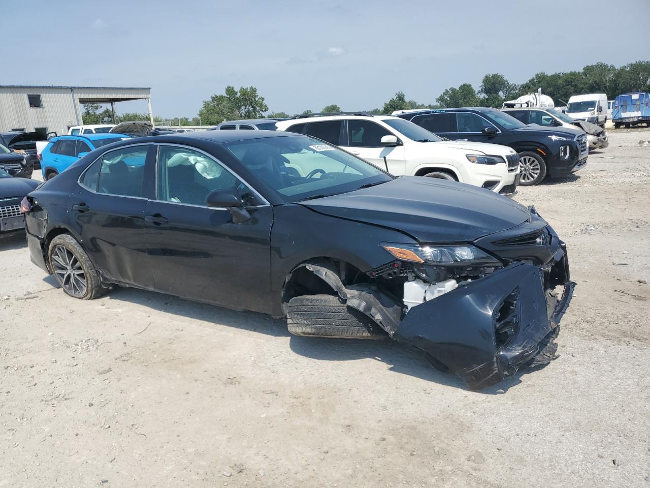 TOYOTA CAMRY SE NIGHT SHADE