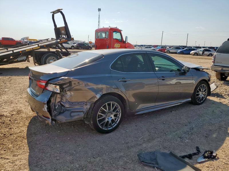 2018 TOYOTA CAMRY L 4T1B11HK5JU075400