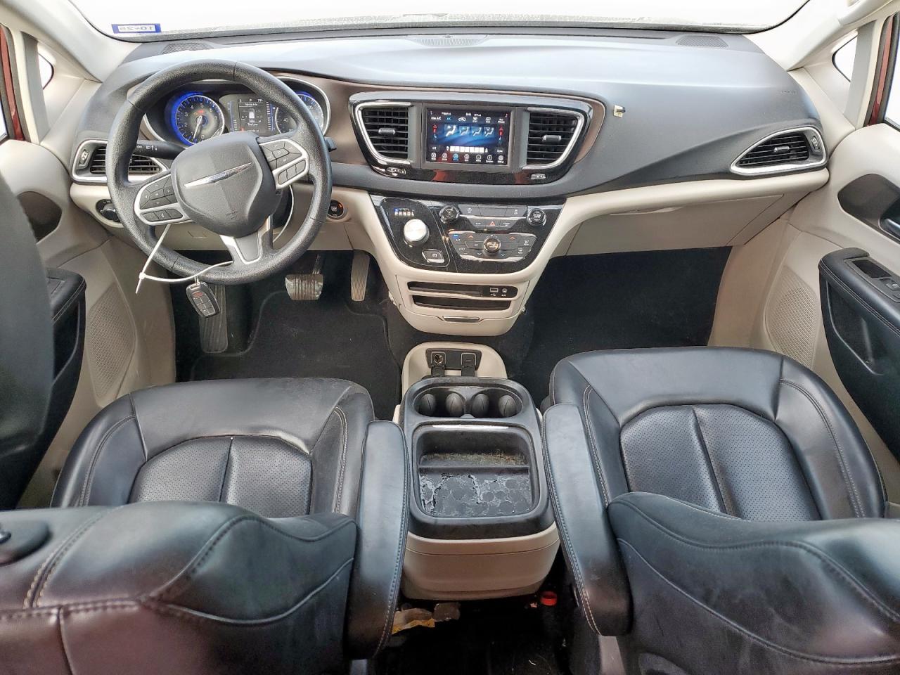 CHRYSLER VOYAGER LXI