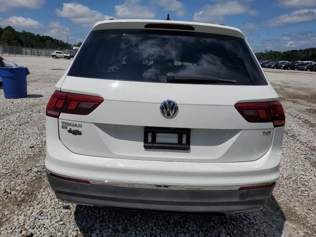 2018 VOLKSWAGEN TIGUAN SE 3VV3B7AX6JM156605