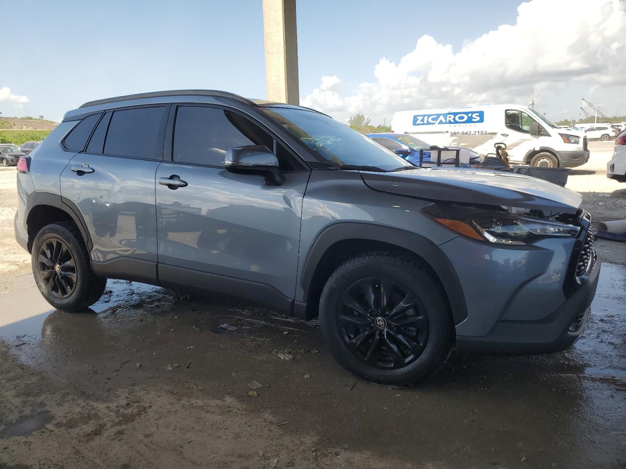 TOYOTA COROLLA CROSS LE