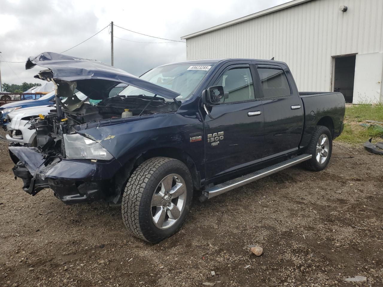 RAM 1500 SLT