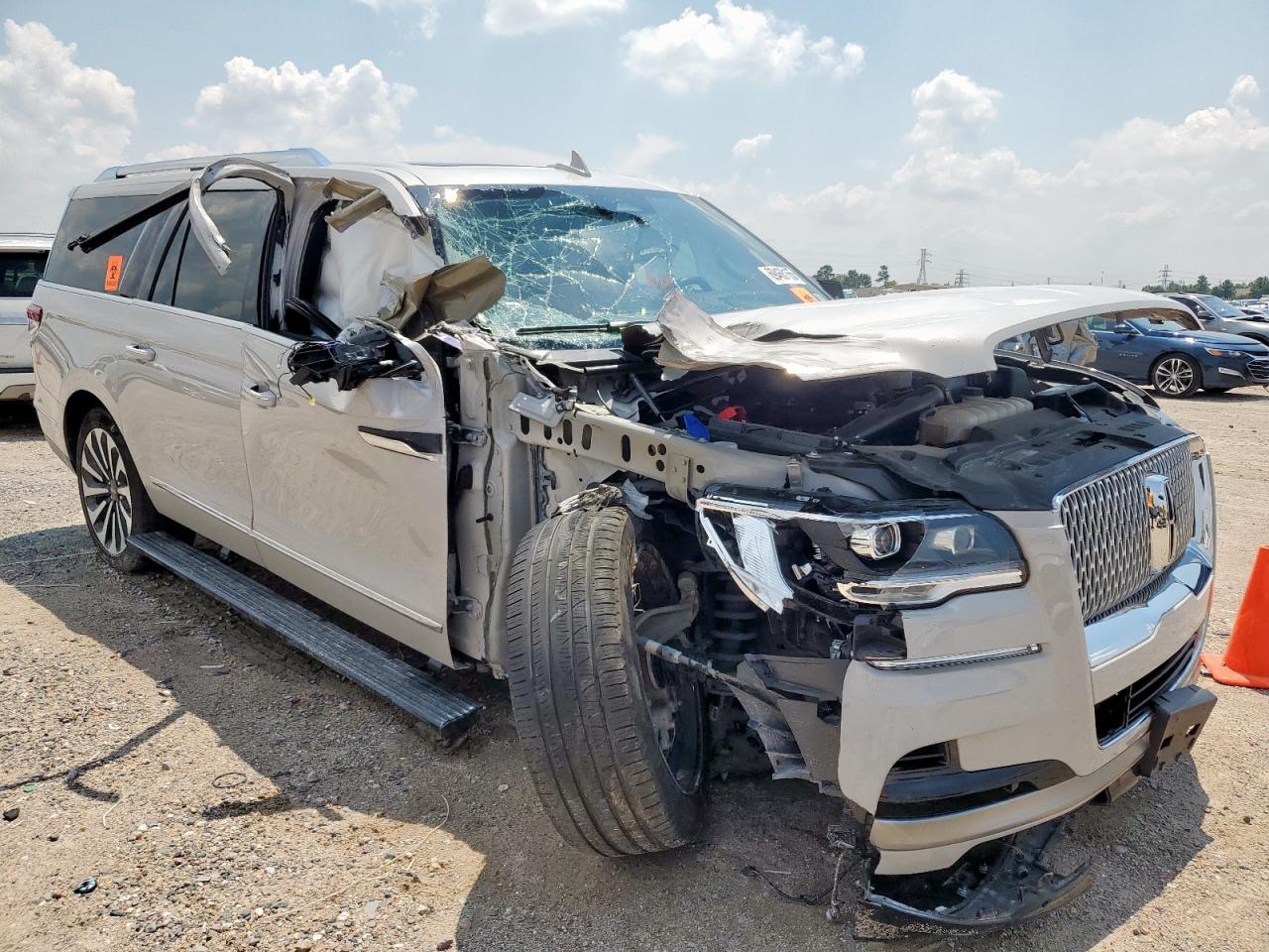 LINCOLN NAVIGATOR L RESERVE