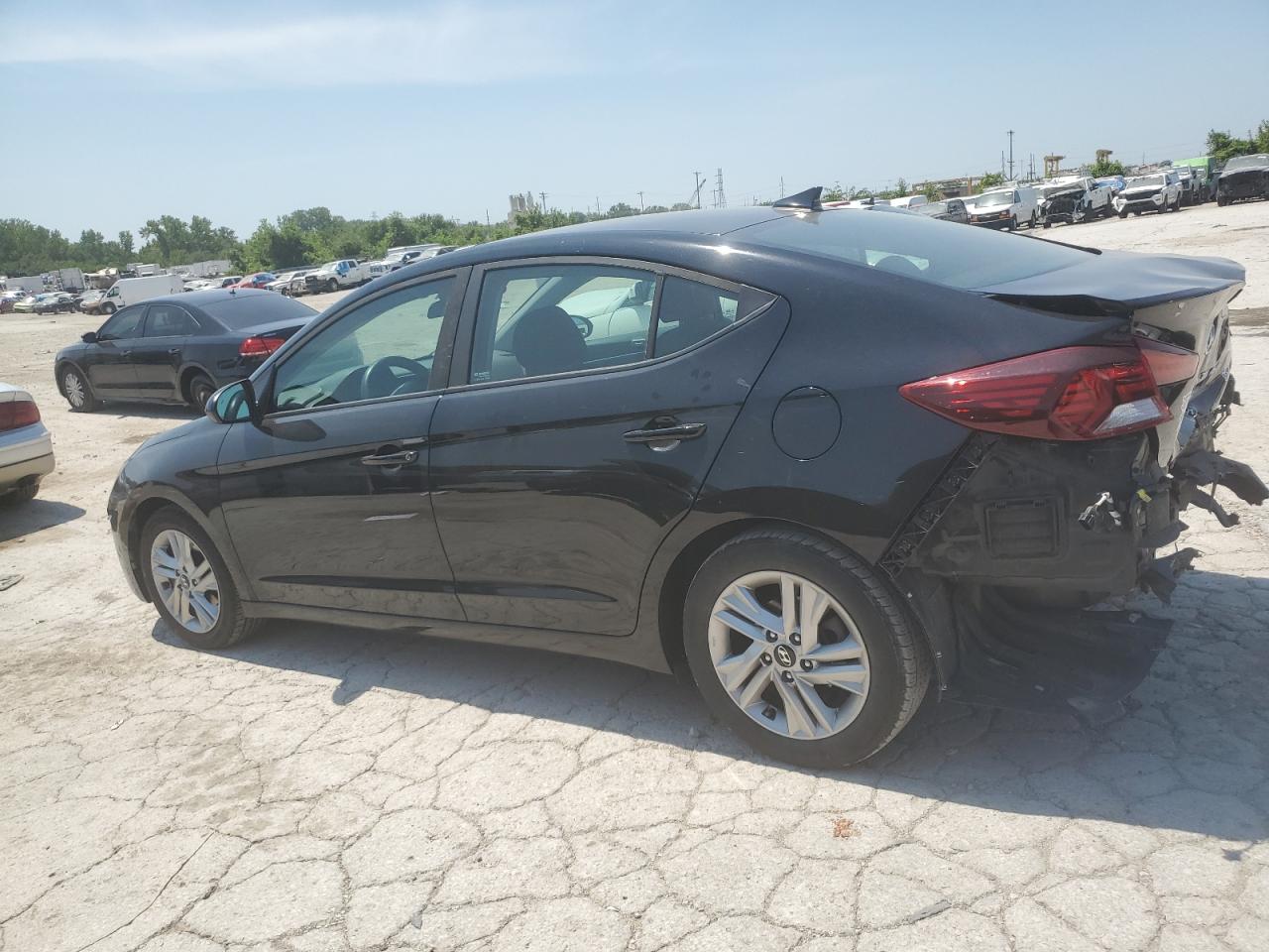 HYUNDAI ELANTRA SEL