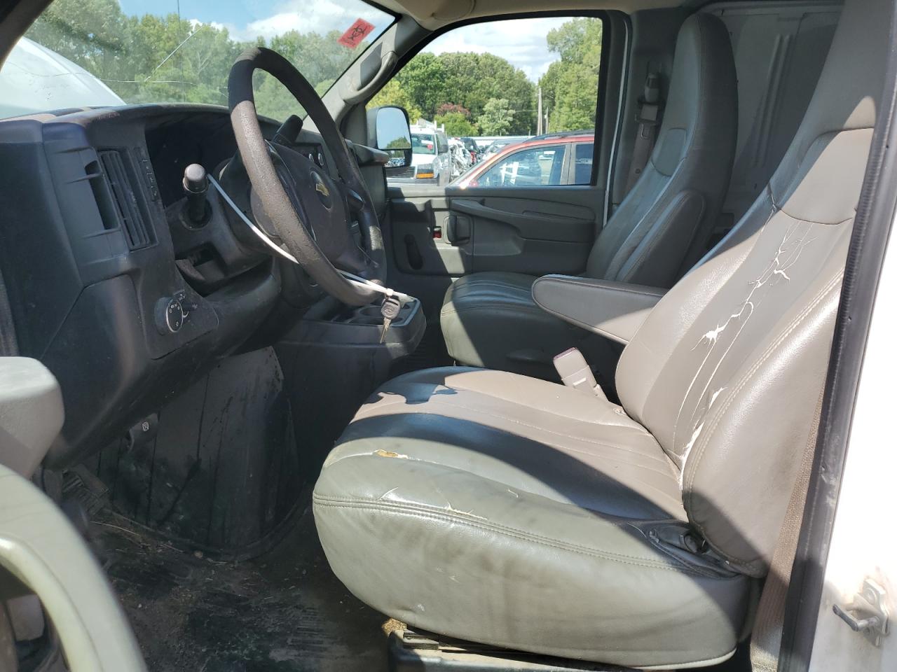 CHEVROLET EXPRESS G2500