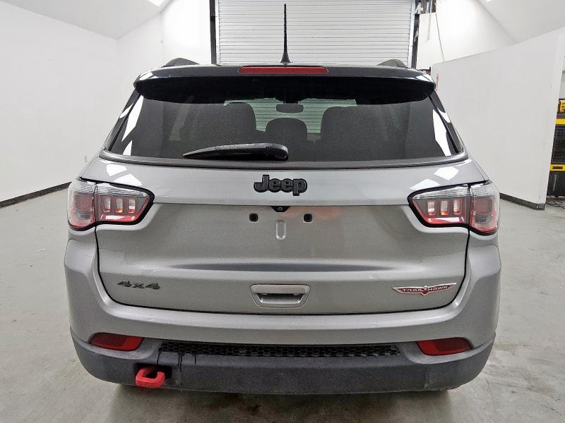 2019 JEEP COMPASS TR 3C4NJDDBXKT721955