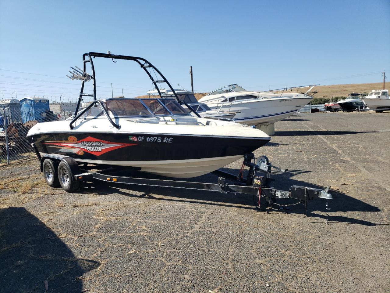 Lot #3259595424 2004 REINELL BOAT