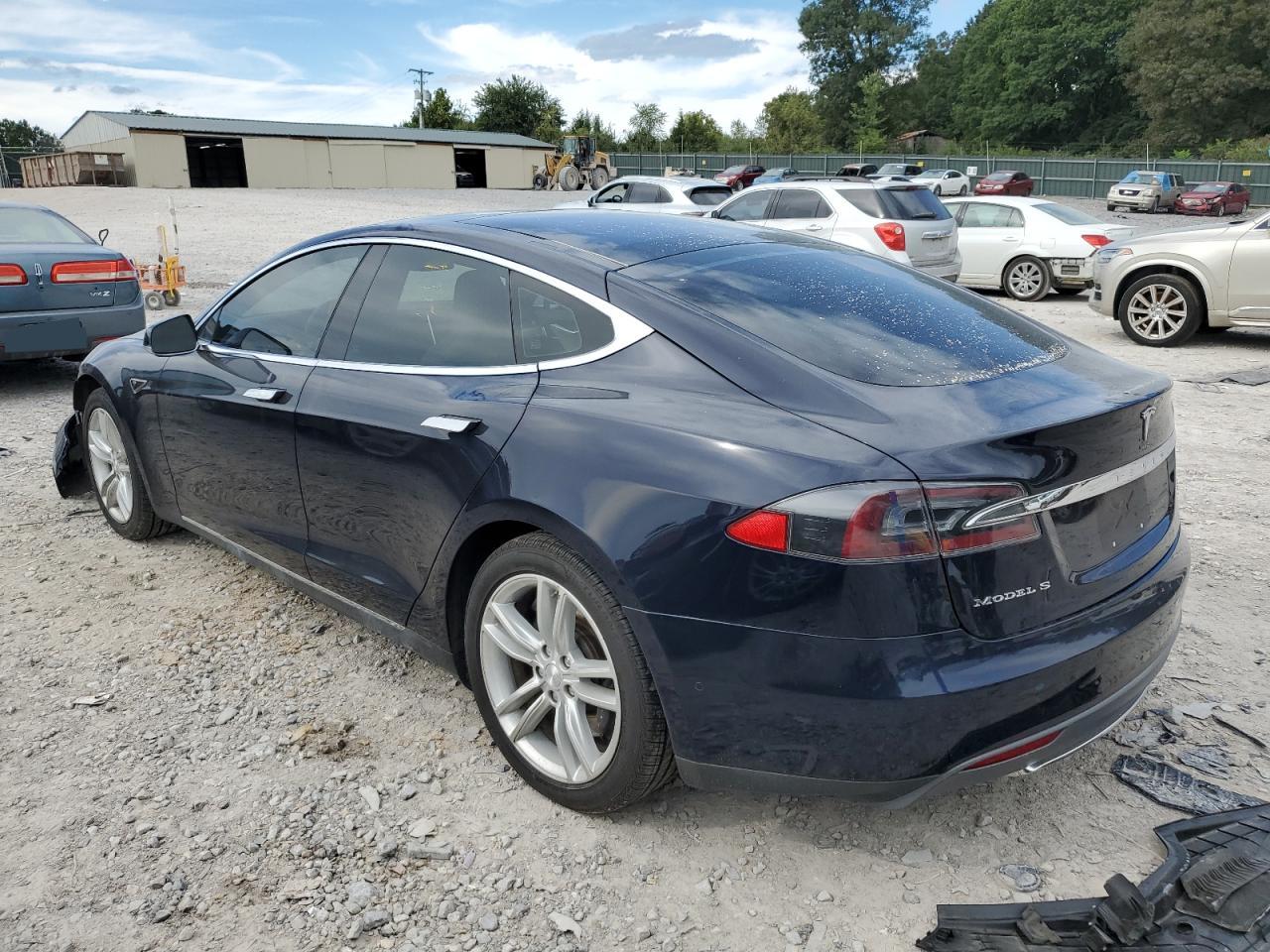 TESLA MODEL S 85D