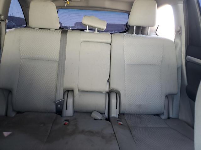 2019 TOYOTA HIGHLANDER LE 5TDZZRFH9KS328337