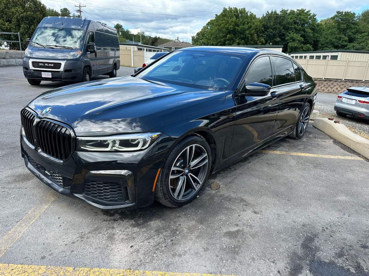 BMW 7 SERIES XI