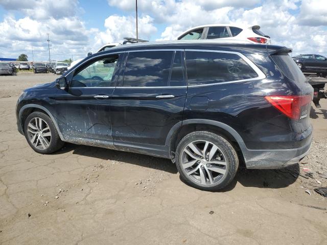 2018 HONDA PILOT TOUR 5FNYF5H91JB021704