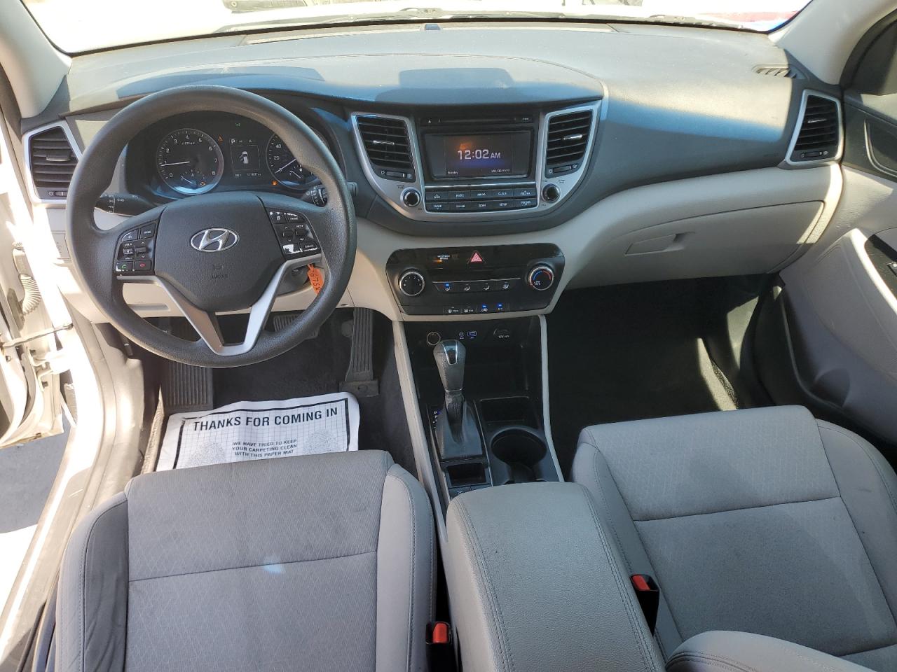 HYUNDAI TUCSON SE
