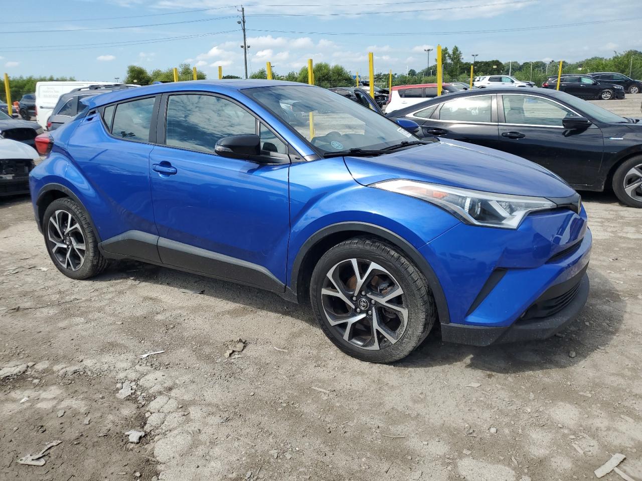 TOYOTA C-HR XLE