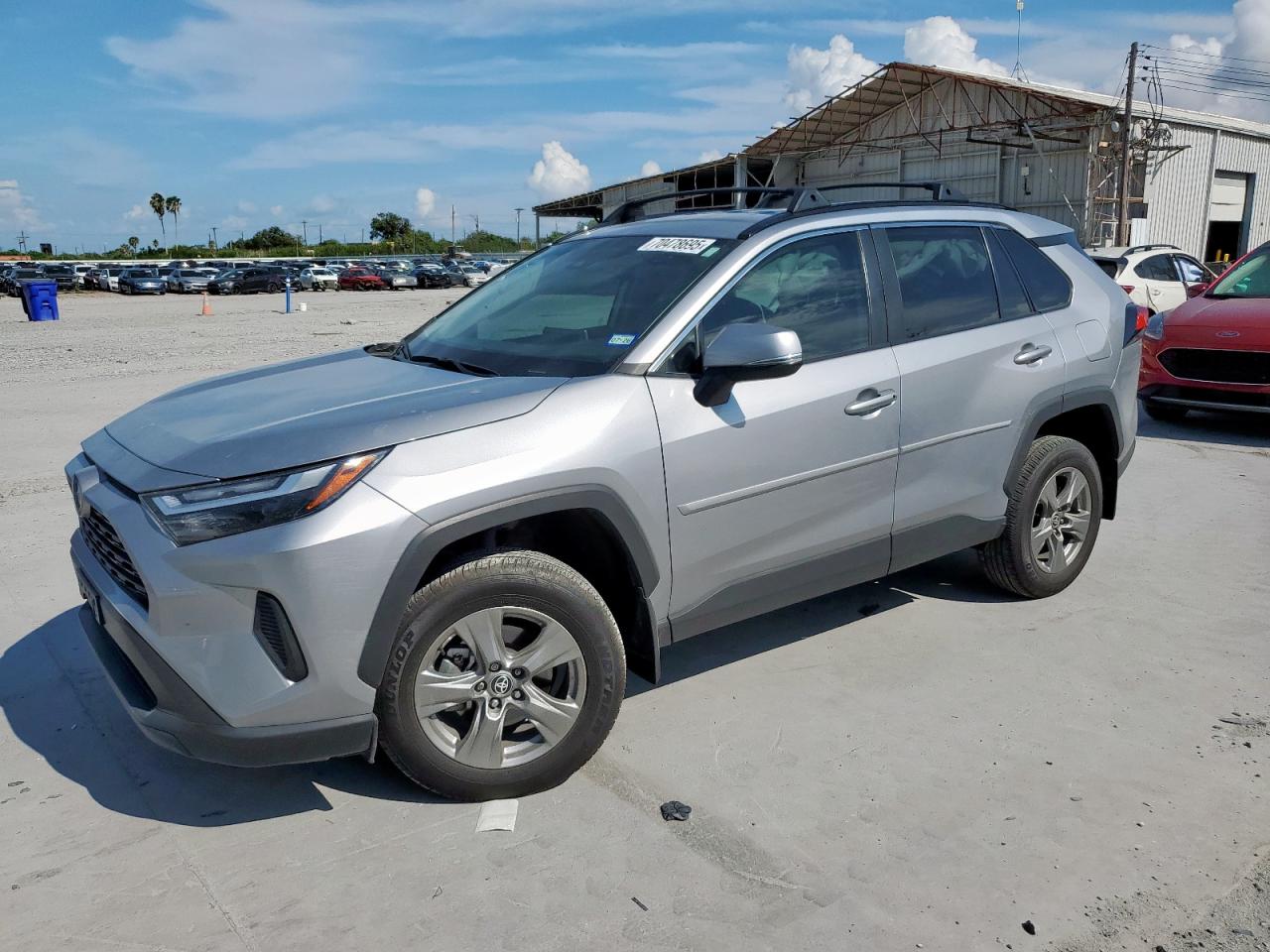TOYOTA RAV4 XLE