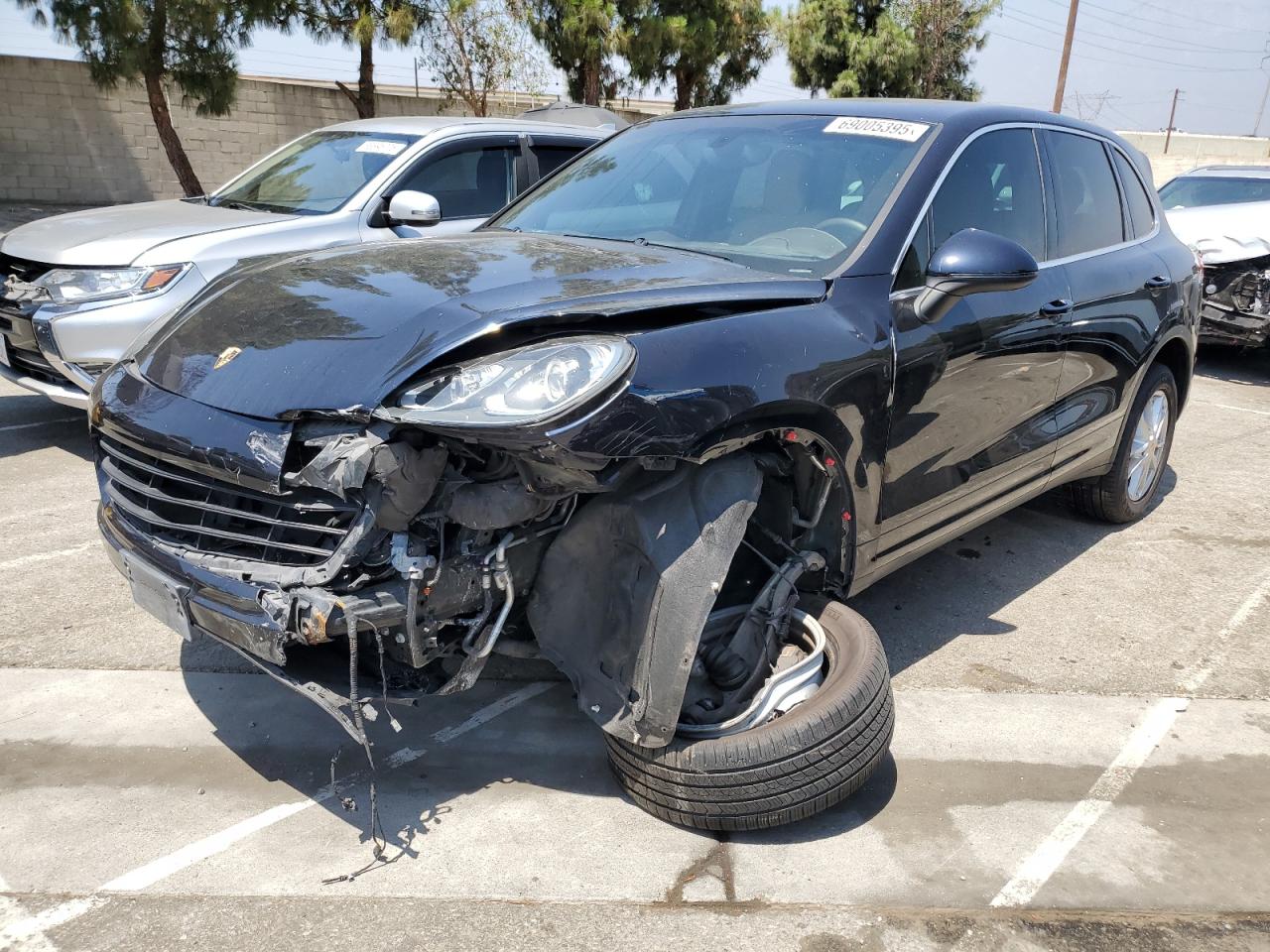 PORSCHE CAYENNE