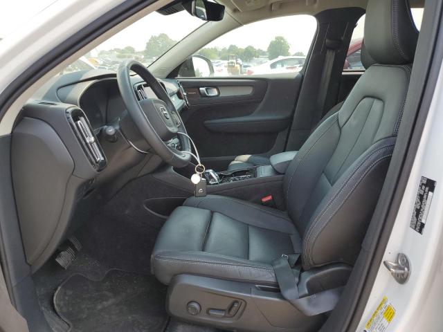 2024 VOLVO XC40 PLUS YV4L12UL4R2358985