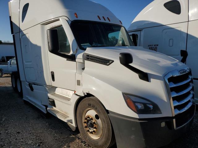 Global Auto Auctions: 2022 FREIGHTLINER CASCADIA 1