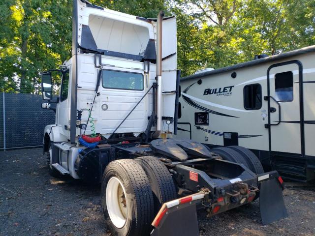 VOLVO VNL 2016 white tractor diesel 4V4N39TG7GN965529 photo #4