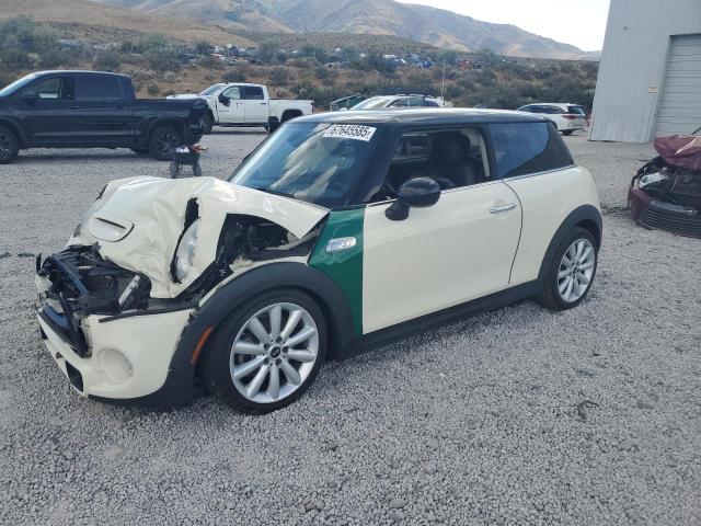 2015 MINI COOPER S WMWXP7C56F2A36945