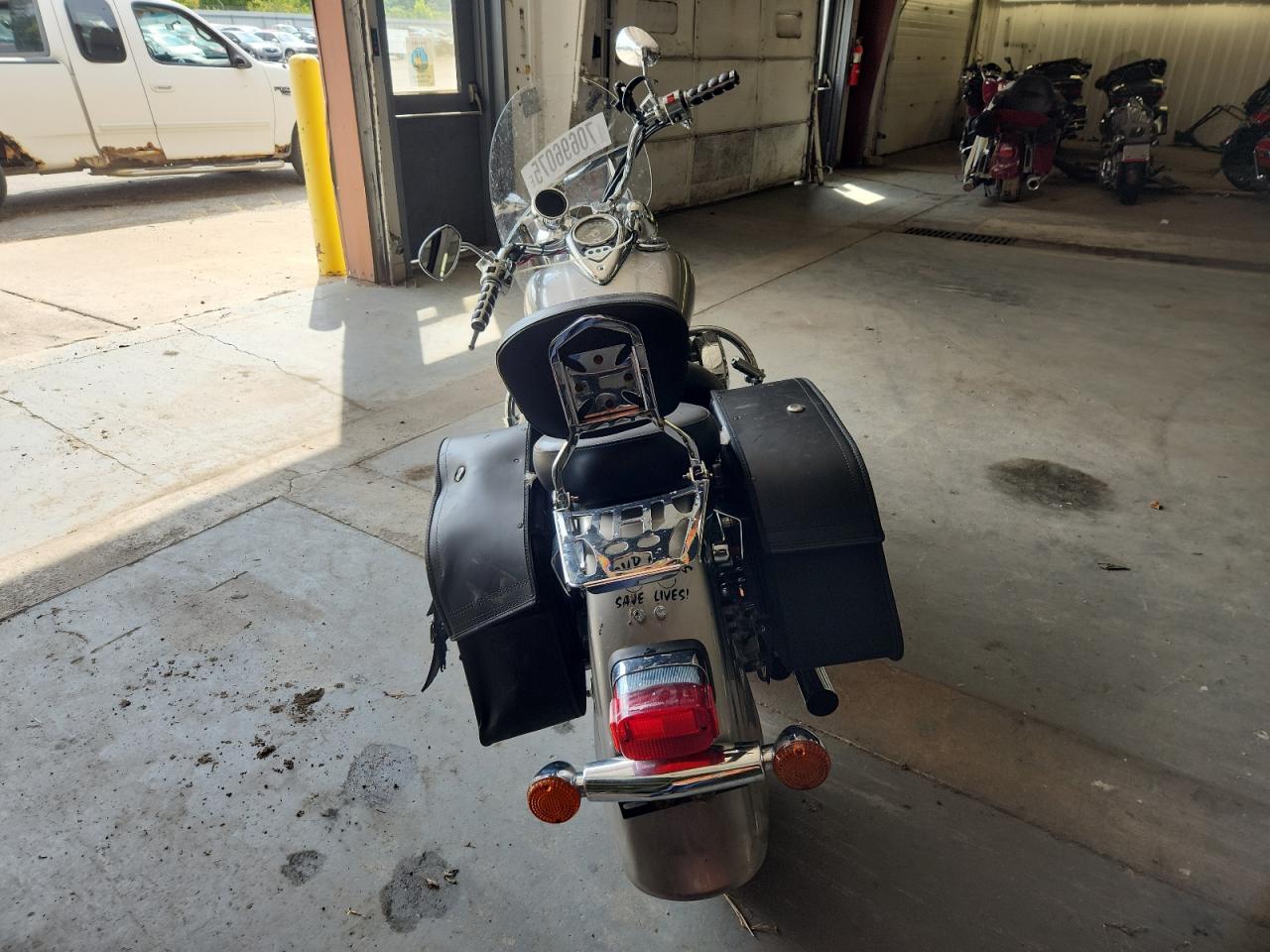 Lot #3235044946 2005 KAWASAKI VN1500 N1