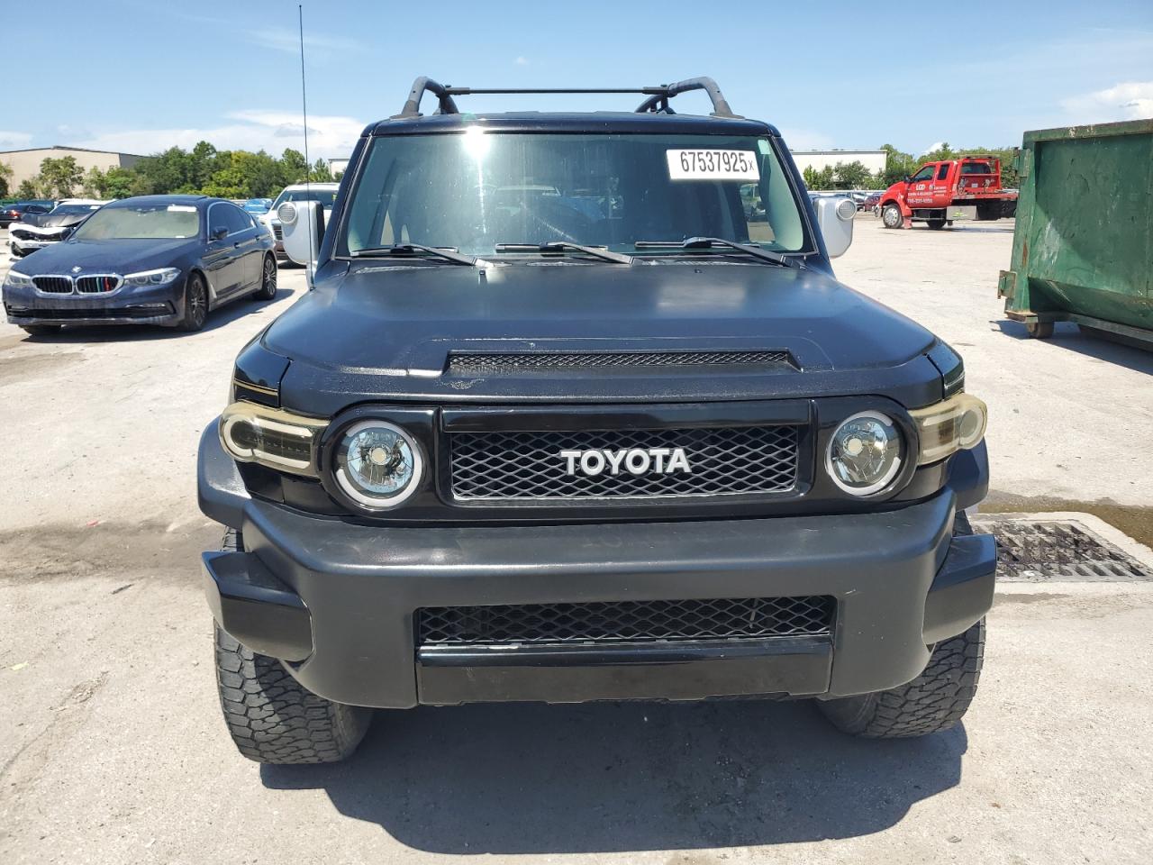 TOYOTA FJ CRUISER