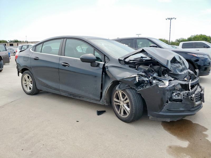 2018 CHEVROLET CRUZE LT 1G1BE5SM3J7171124