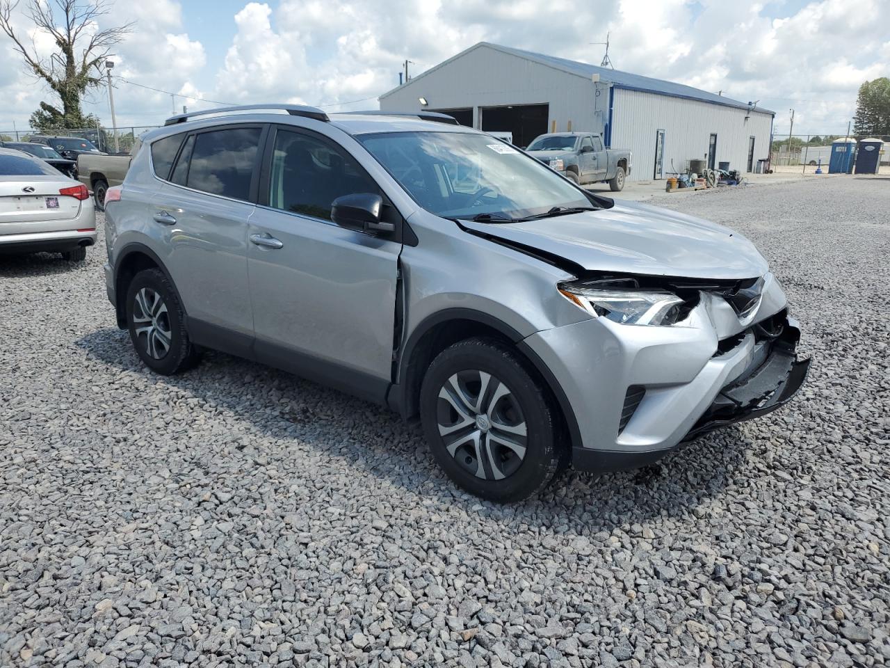 TOYOTA RAV4 LE