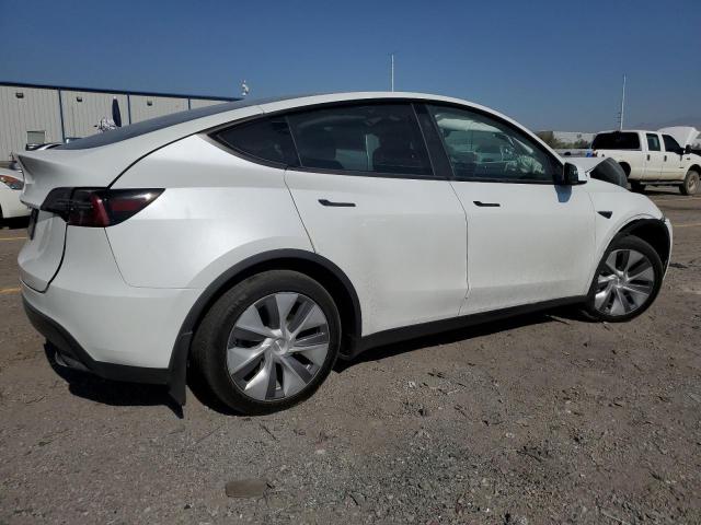 2024 TESLA MODEL Y 7SAYGDED1RF091587