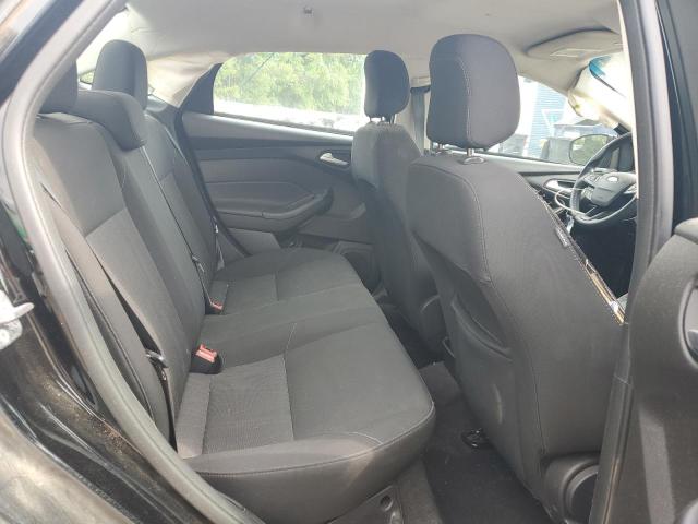 2018 FORD FOCUS SE 1FADP3F23JL272572