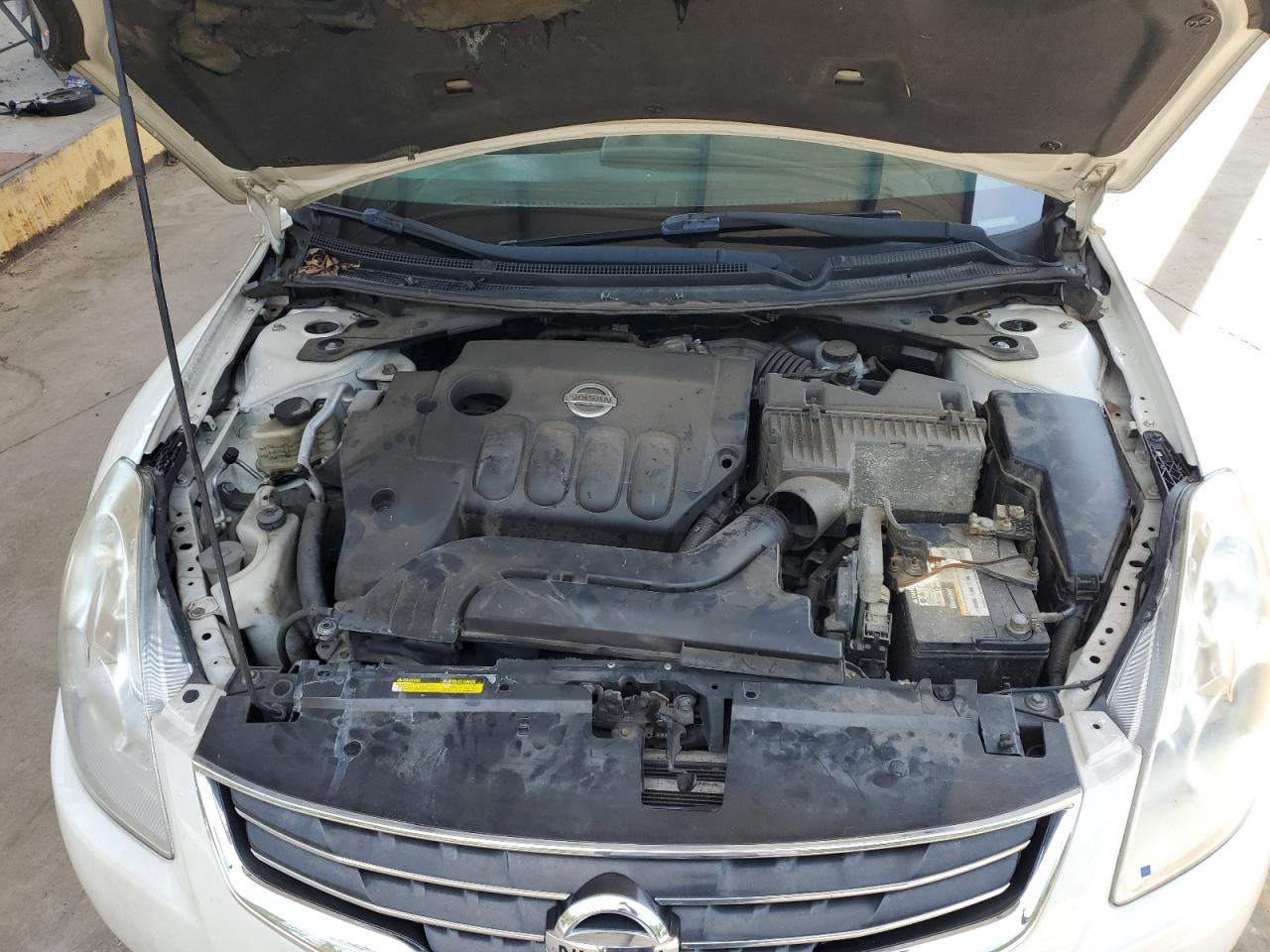 NISSAN ALTIMA BASE