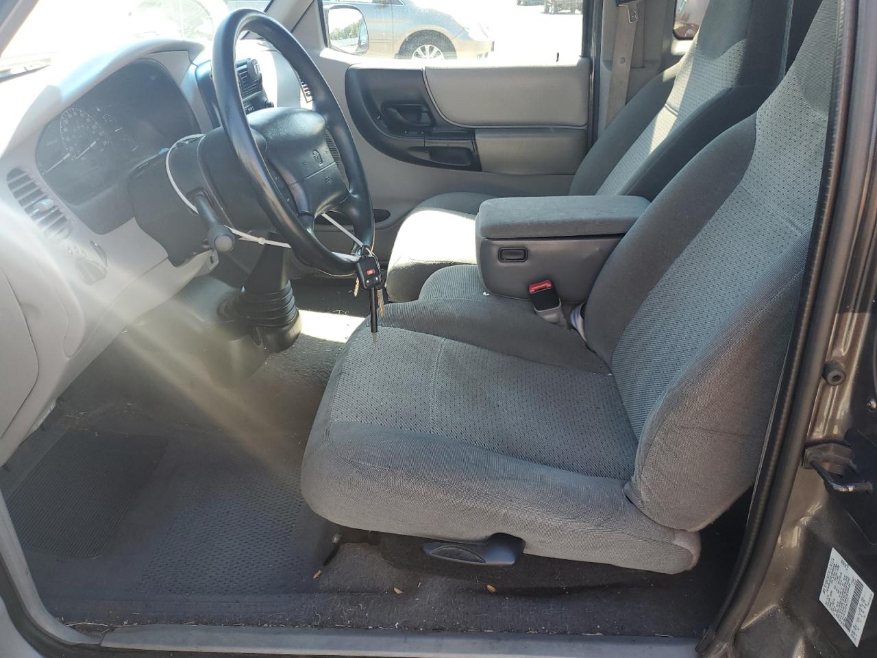 Lot #3275416754 1999 MAZDA B2500 CAB