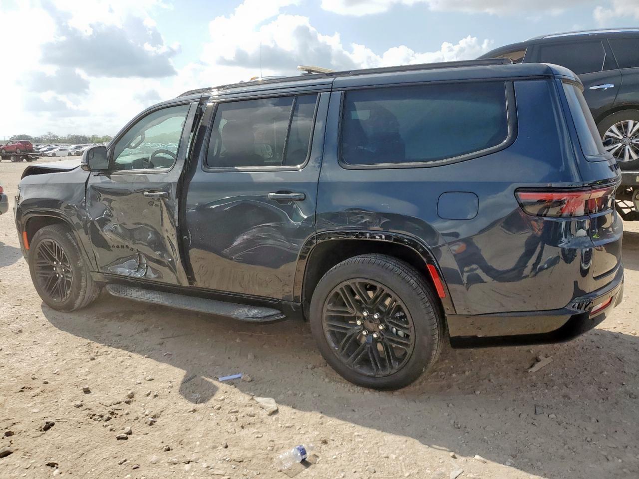 JEEP WAGONEER SERIES II