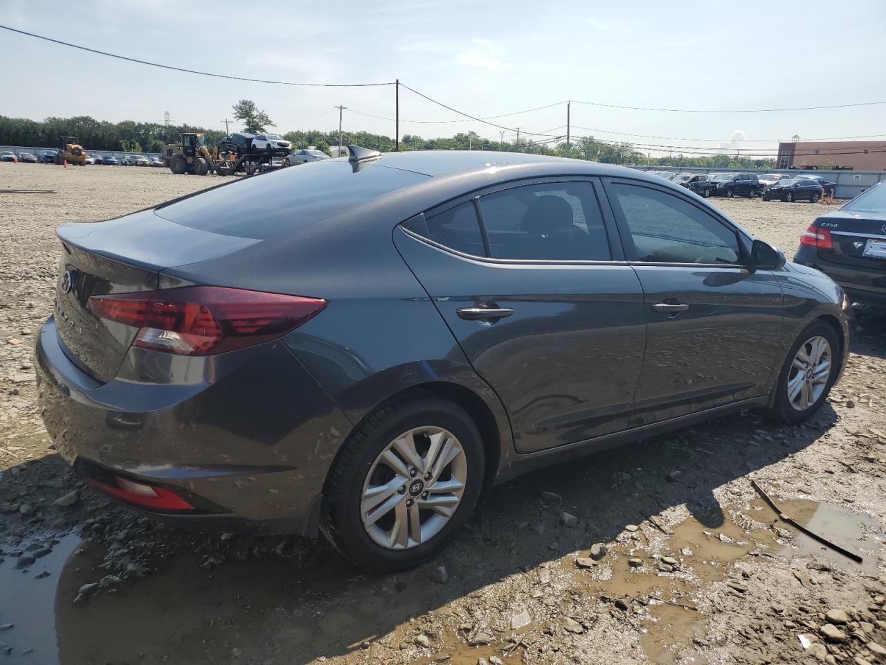 HYUNDAI ELANTRA SEL