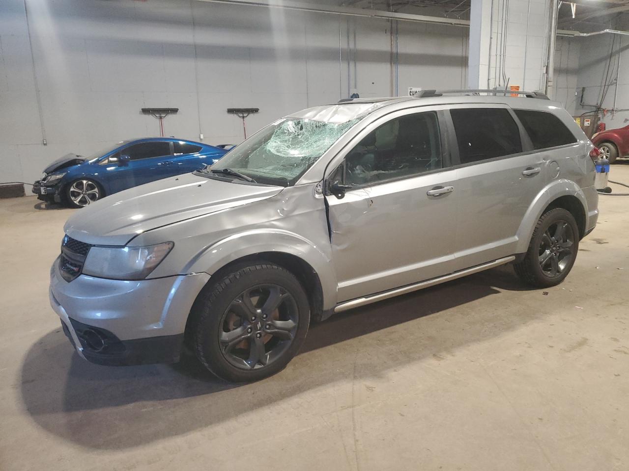 DODGE JOURNEY CROSSROAD